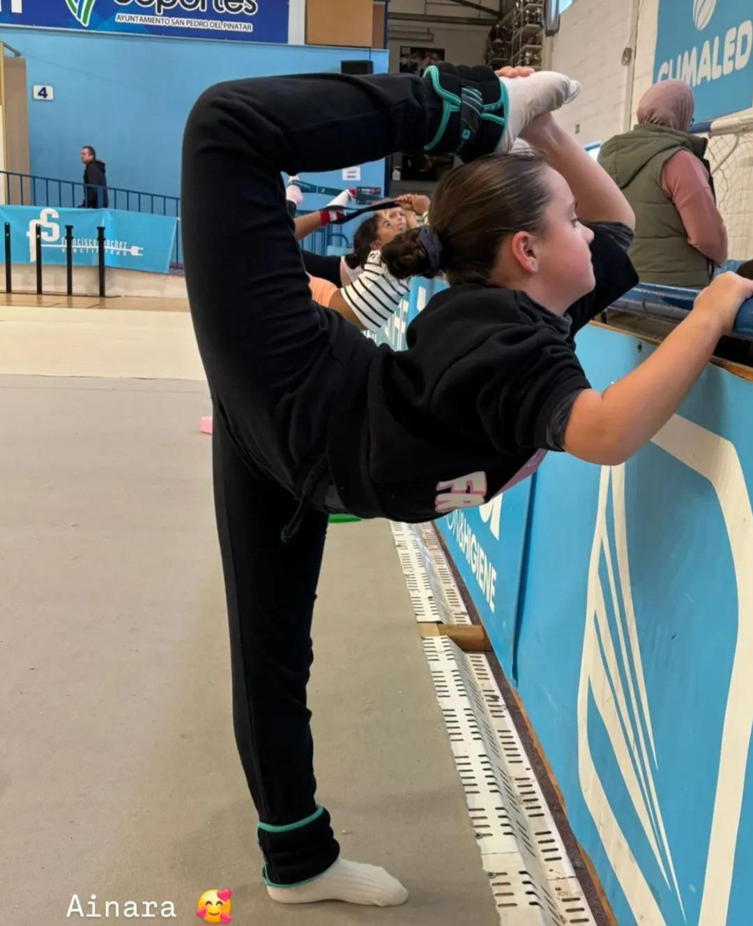 Trabajo técnico de una gimnasta de Precompetición